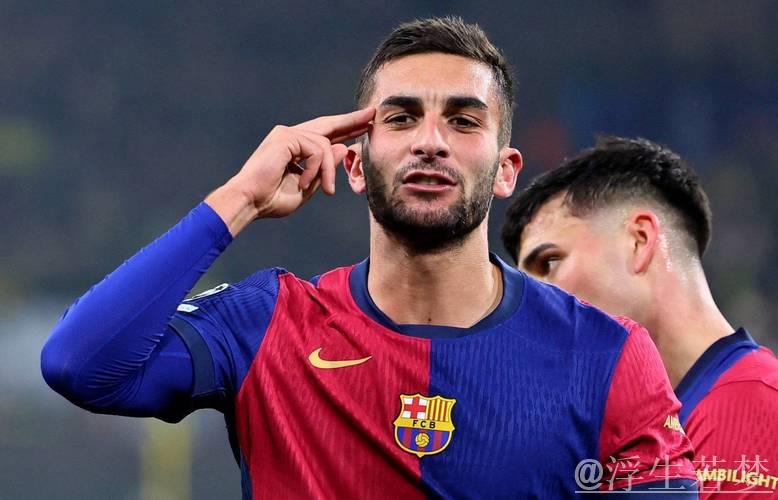 费兰·托雷斯接马丁助攻中路抽射得分 费兰·托雷斯接马丁助攻中路抽射得分